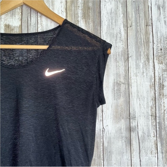 Nike Sheer Black Tee - Picture 2 of 6